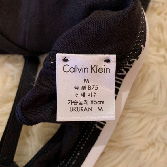 Calvin Klein basic bralette 🖤 - Picture 12 of 13